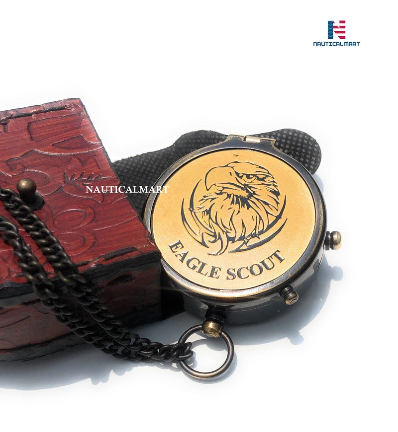 NAUTICALMART Eagle Compass Engraved Vintage Ship Functional Gift Compass Baptism Collectible Gift, Perfect for Christmas & Holiday Gifting - Image 5